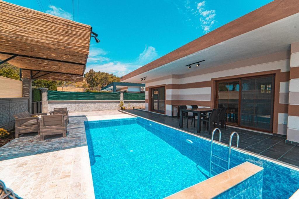 Portakal Cicegi Villalari Villa